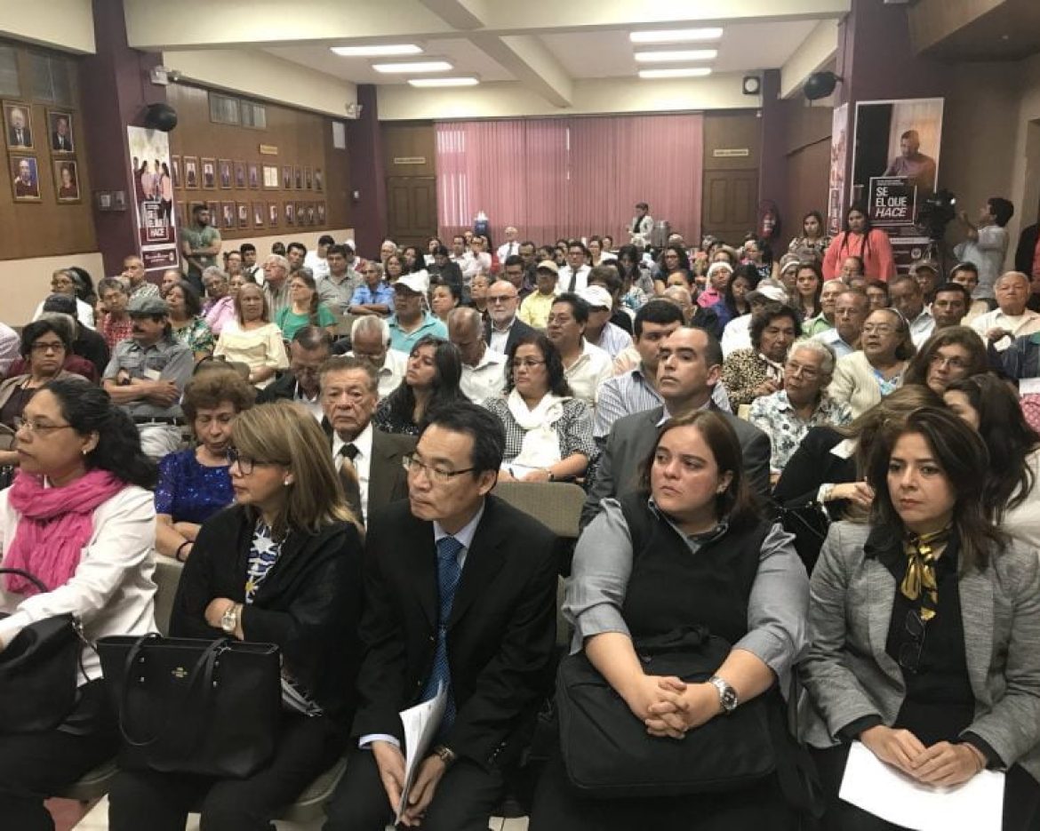 07-02-18 La Procuraduría para los DDHH y las organizaciones civiles exigen ‘más esfuerzos’ a los poderes públicos de El Salvador para proteger a los ancianos-1