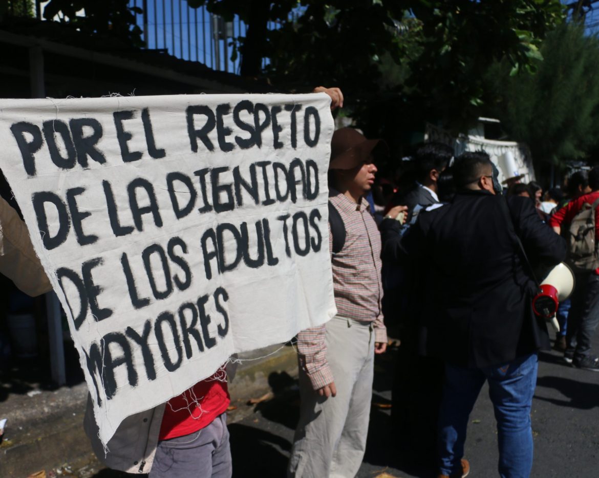 Vuelve a El Salvador es debate sobre la necesidad de pensiones justas, inclusivas y sostenibles