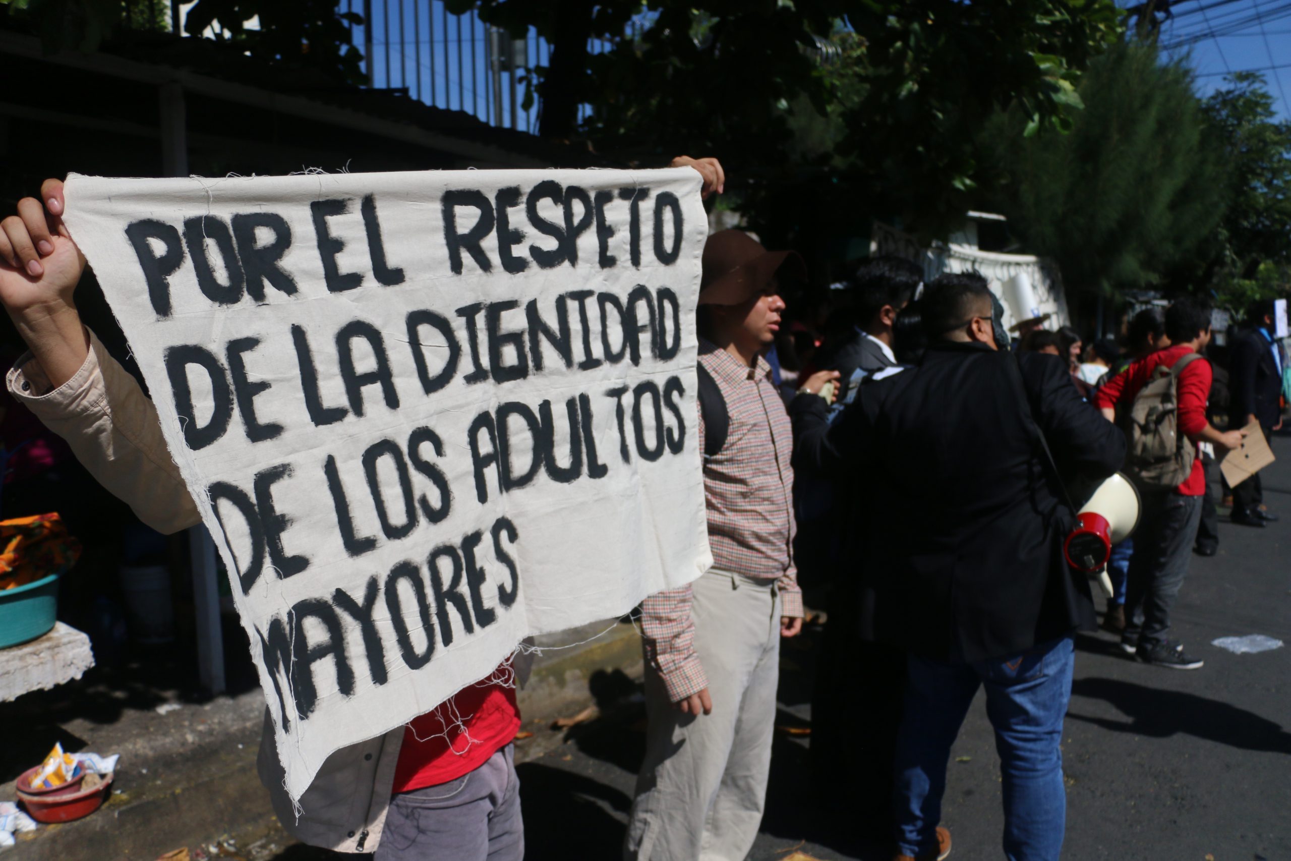 Vuelve a El Salvador es debate sobre la necesidad de pensiones justas, inclusivas y sostenibles